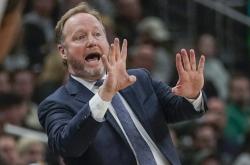 兰博电竞-包含Ning遭遇十五连败，雄鹿教练面临压力！的词条