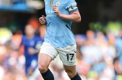 兰博竞技-包含德布劳内迎来十五赛季高光表现，掘金球迷沸腾！的词条